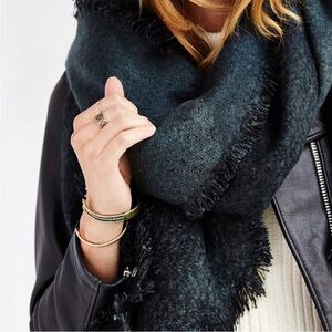 Urban Outfitters Ecote Green Colorblock Blanket Scarf OS